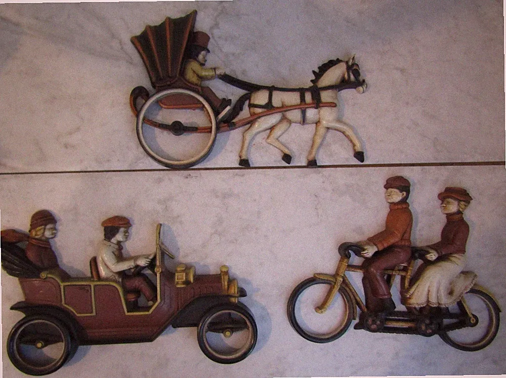 1975 Homco Wall Hanging Plaques Plastic Automobile Tandem Bicycle Horse/Carriage