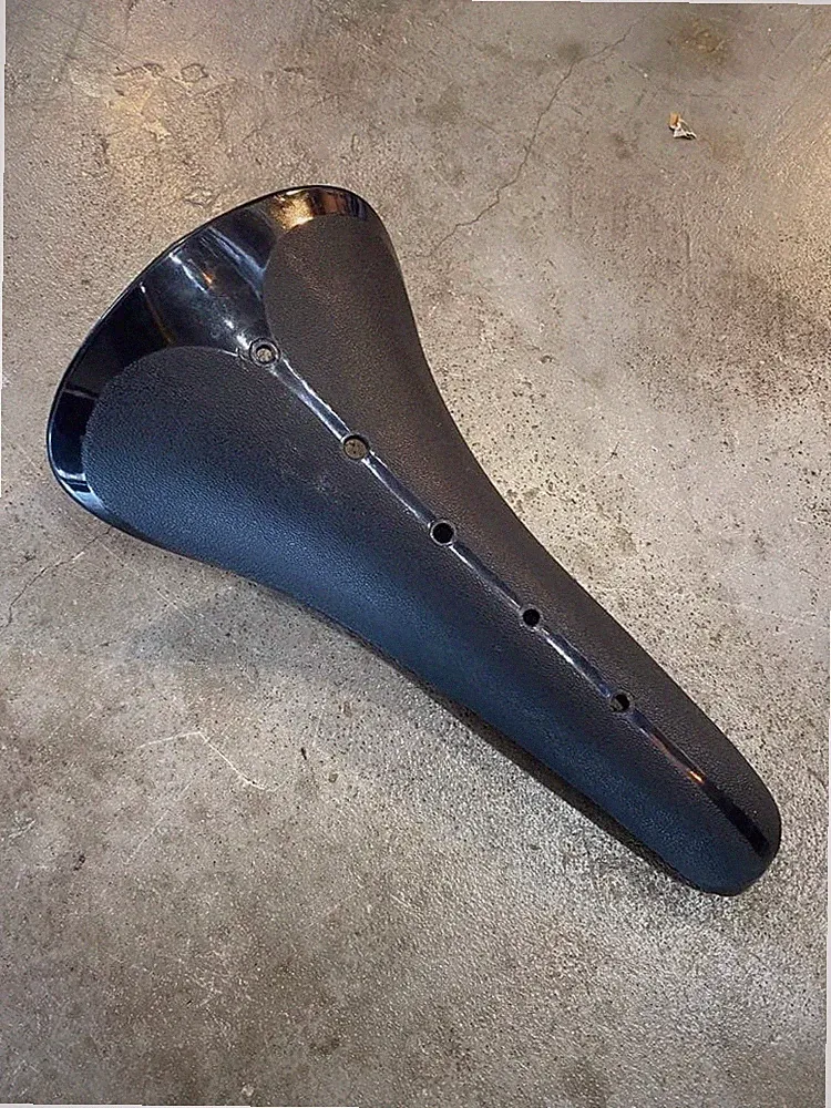 KUWAHARA Black Plastic Bicycle Saddle Old BMX Fixed Gear Track Bike