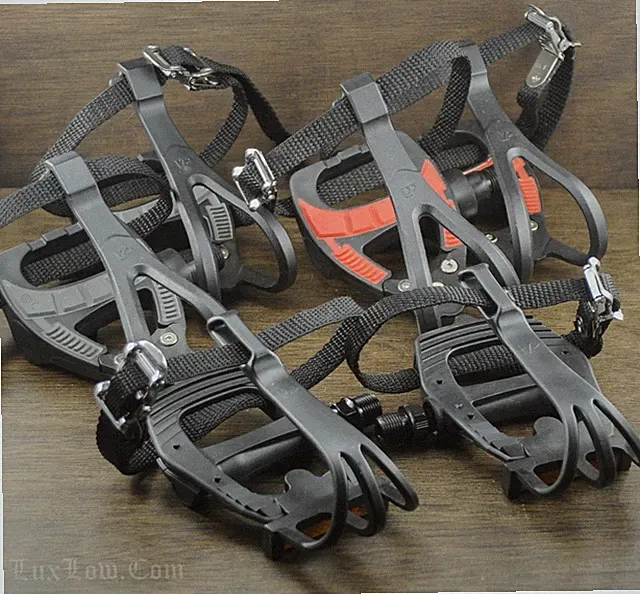 NOS Resin Track Tour RoadBike PEDALS 9/16" Toe Clips & Straps Fixed Gear Bicycle