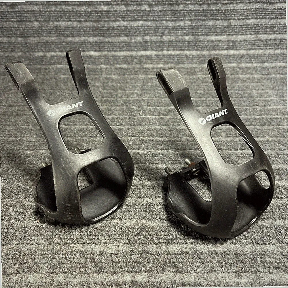 Vintage Giant Bicycle Pedal Toe Clips Cages Black Plastic Mountain Bike MTB